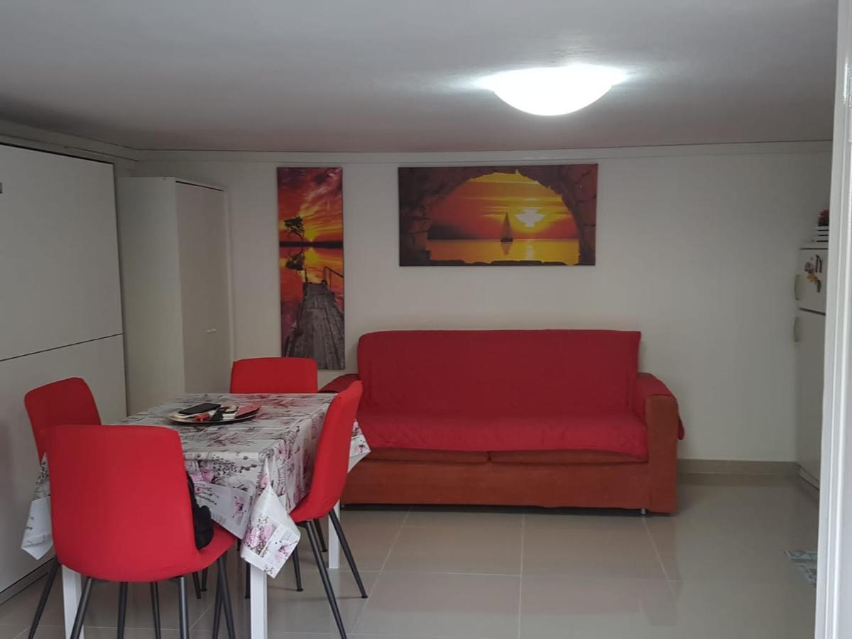 Apartament Sole...Mare...E...Spiaggie Bianche! Vada Zewnętrze zdjęcie