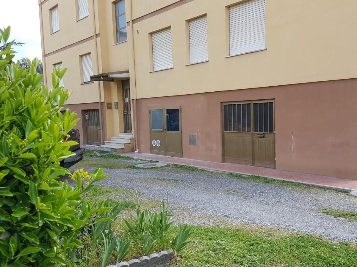Apartament Sole...Mare...E...Spiaggie Bianche! Vada Zewnętrze zdjęcie